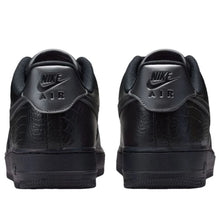Cargar imagen en el visor de la galería, Nike Air Force 1 Low 'Triple Black Croc'
