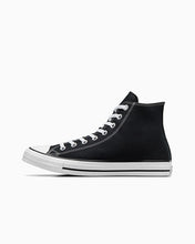 Cargar imagen en el visor de la galería, Chuck Taylor All Star
