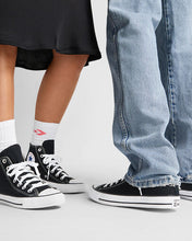Cargar imagen en el visor de la galería, Chuck Taylor All Star
