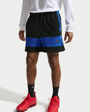 Cargar imagen en el visor de la galería, Nike Sportswear Club Shorts
