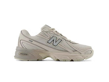 Cargar imagen en el visor de la galería, New Balance U740LN1
