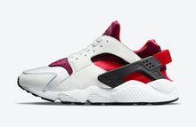 Cargar imagen en el visor de la galería, NIKE AIR HUARACHE
