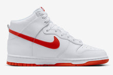 Cargar imagen en el visor de la galería, Nike Dunk High White Picante Red

