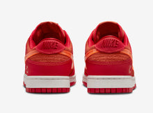 Cargar imagen en el visor de la galería, Nike Dunk Low “ATL”
