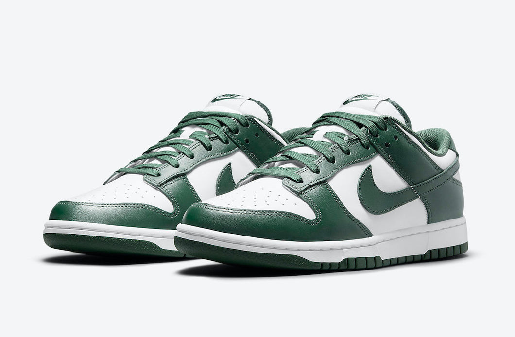 NIKE DUNK LOW “VARSITY GREEN”