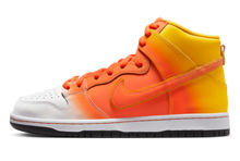 Cargar imagen en el visor de la galería, NIKE SB DUNK HIGH “SWEET TOOTH”
