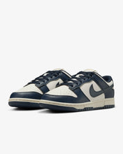 Cargar imagen en el visor de la galería, W Nike Dunk Low Next Nature
