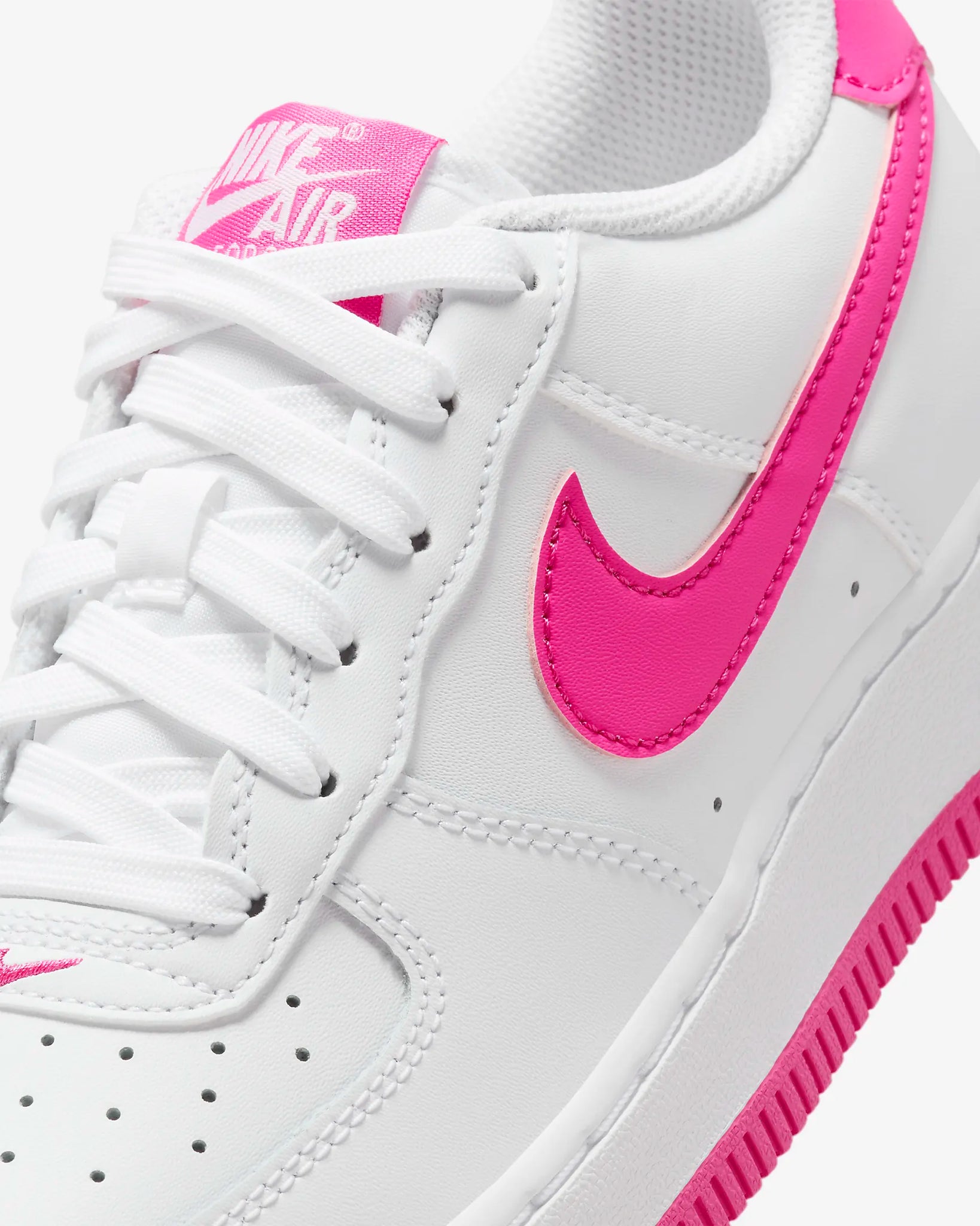 Nike Air Force – City Tenis