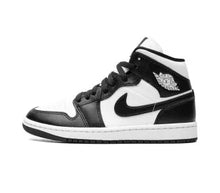Cargar imagen en el visor de la galería, WMNS AIR JORDAN 1 MID PANDA
