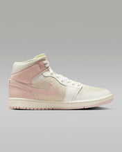 Cargar imagen en el visor de la galería, WMNS Air Jordan 1 Mid SE
