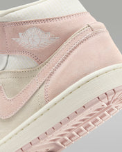 Cargar imagen en el visor de la galería, WMNS Air Jordan 1 Mid SE
