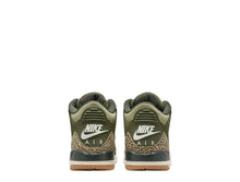 Cargar imagen en el visor de la galería, Air Jordan 3 Retro &quot;Medium Olive&quot;Green

