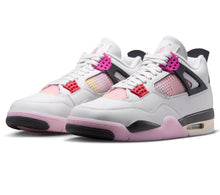 Cargar imagen en el visor de la galería, Air Jordan 4 “Comic” Brings Playful Energy GS
