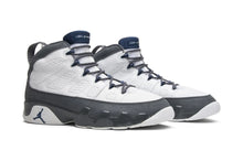 Cargar imagen en el visor de la galería, Jordan 9 Retro 'Flint Grey' 2026
