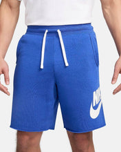Cargar imagen en el visor de la galería, NIKE CLUB ALUMNI FRENCH TERRY MENS SHORT
