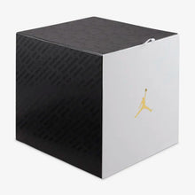 Cargar imagen en el visor de la galería, Jordan Premium Basketball
