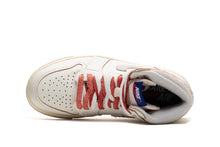 Cargar imagen en el visor de la galería, Air Jordan 1 High OG Wmns &quot;Rare Air&quot;
