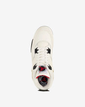 Cargar imagen en el visor de la galería, Air Jordan 4 Retro "Flight Club"
