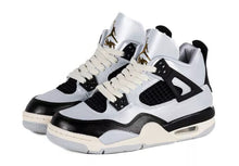 Cargar imagen en el visor de la galería, AIR JORDAN 4  &#39;&#39;PURE PLATINUM&#39;&#39;
