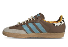 Cargar imagen en el visor de la galería, Adidas Samba OG Toy Story Woody (GS)
